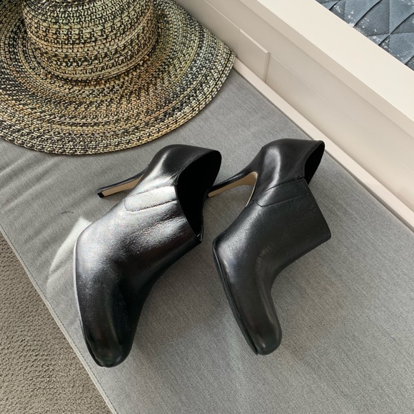 COLE HAAN SHOE BOOTIES BLACK LEATHER ANKLE BOOTS SIZE 9-1/2B, SLIP-ON, DESIGNER - Picture 3 of 6